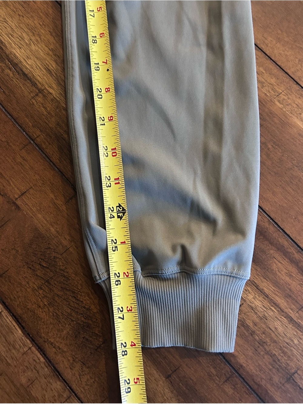 Lululemon High-Rise Joggers Size 2 Style W5DQDS Sage Green - Picture 7 of 13